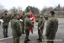 Odovzdanie velenia 2. mechanizovanej brigády brigádnemu generálovi Vladimírovi Kubáňovi